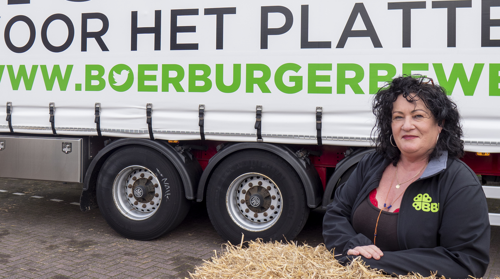 Caroline van der Plas