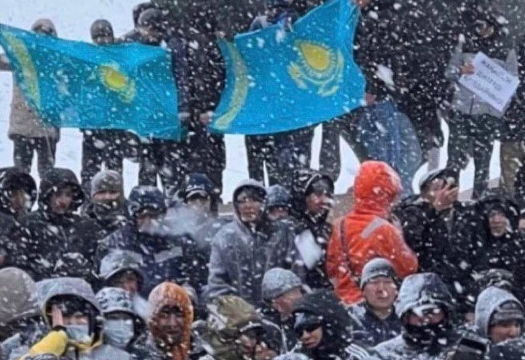 De massale opstand in Kazachstan
